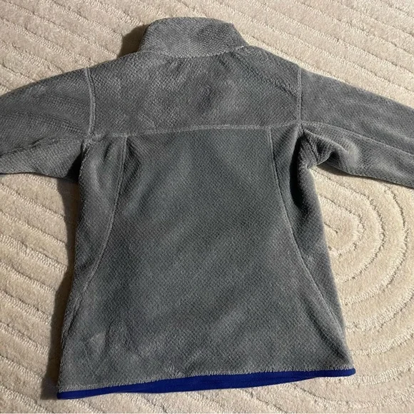 Patagonia Gray and Blue Women's Sweatshirt - Picture 4 of 10